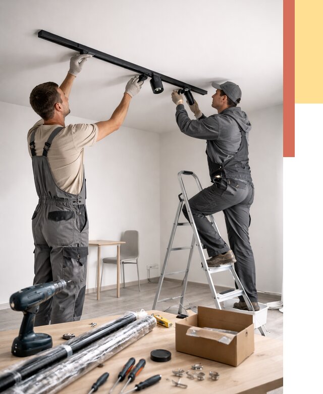 Установка трековых светильников в натяжной потолок в Ивантеевке от 4321 руб. | ОТДЕЛОЧНИК-Внт