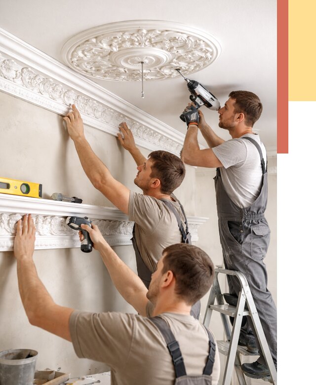 Монтаж лепнины на потолок в Ивантеевке от 3292 руб. быстро и недорого | ОТДЕЛОЧНИК-Внт